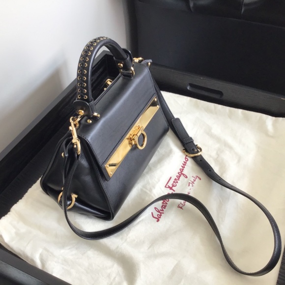 Salvatore Ferragamo Bag - Picture 2 of 8